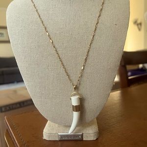 Stella and Dot long chain with white horn